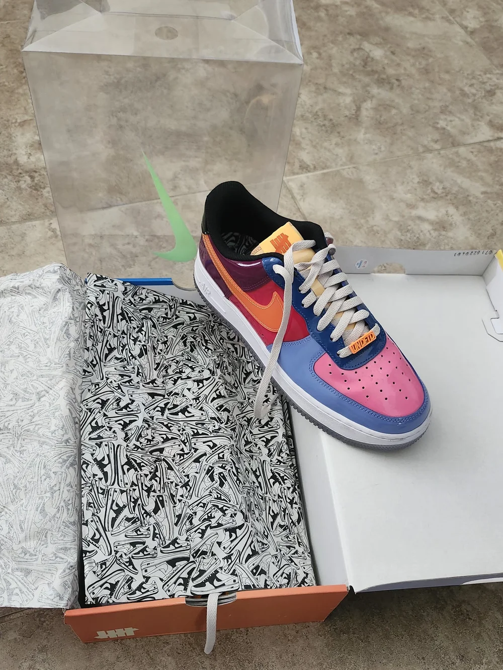 DV 5255-200 Undefeated x Nike Air Force 1 Low 